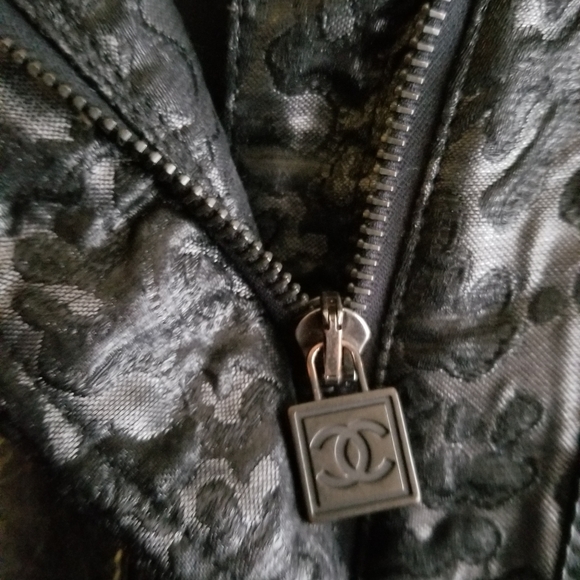 SOLD!!! Chanel Lamb leather &viscose CC logo  Jacket - Picture 8 of 15